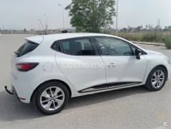 Blanco Usado 2017 Renault Clio IV LIMITED Berlina | 8600 € (Un poco caro)