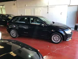 Negro Usado 2013 Audi A3 Sportback Ambiente Utilitario | 8500 € (Buen precio)