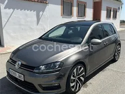Gris / plata Usado 2016 VW Golf VII Sportline Berlina | 14.100 € (Precio justo)