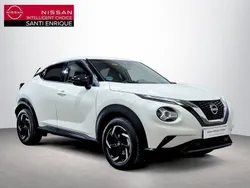 Lunar white metalizado Usado 2024 Nissan Juke Acenta SUV | 19.900 € (Precio justo)