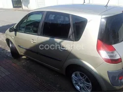 Beige Usado 2006 Renault Scénic II Dynamique Monovolumen | 1000 € (Super precio)