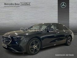 Gris / plata Usado 2024 Mercedes E220 Berlina | 59.900 € (Precio justo)