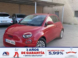 Rojo Usado 2022 Fiat 500e Red Utilitario | 16.250 € (Un poco caro)