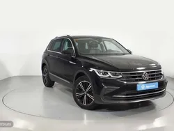 Negro Usado 2021 VW Tiguan Life SUV | 25.900 € (Precio justo)