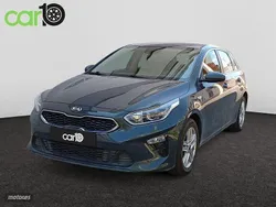 Gris / plata Usado 2021 Kia Ceed Berlina | 13.990 € (Precio justo)