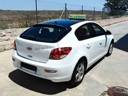 Gris / plata Usado 2012 Chevrolet Cruze LT Berlina | 5600 € (Precio justo)