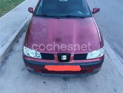 Granate Usado 2000 Seat Cordoba Stella Familiar | 1500 € (Precio justo)