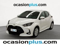 Blanco Usado 2023 Toyota Yaris Active Utilitario | 14.082 € (Precio justo)