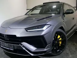 Gris Usado 2024 Lamborghini Urus SUV | 311.900 €