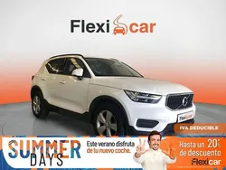Blanco Usado 2020 Volvo XC40 Momentum SUV | 23.790 € (Precio justo)