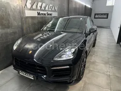 Negro Usado 2020 Porsche Cayenne SUV | 67.700 € (Caro)