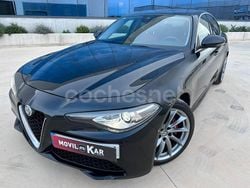 Negro Usado 2017 Alfa Romeo Giulia Super Berlina | 15.990 € (Buen precio)