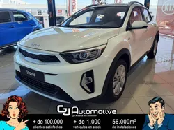 Blanco Nuevo 2025 Kia Stonic SUV | 21.991 € (Precio justo)