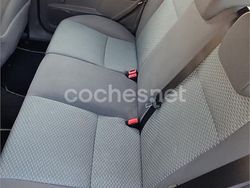 Granate Usado 2005 Ford Focus Ghia Berlina | 4500 € (Un poco caro)