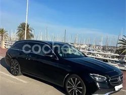 Negro Usado 2022 Mercedes E300 Familiar | 38.500 € (Precio justo)