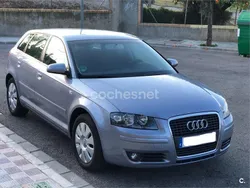 Gris / plata Usado 2004 Audi A3 Sportback Attraction Berlina | 7999 € (Un poco caro)
