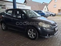 Gris / plata Usado 2011 Suzuki SX4 City SUV | 9200 €