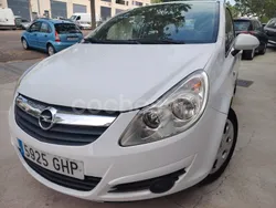 Blanco Usado 2009 Opel Corsa Essentia Berlina | 3999 € (Precio justo)