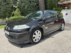 Negro Usado 2006 Renault Mégane II Extreme Berlina | 2499 € (Buen precio)