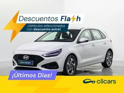 Blanco Usado 2024 Hyundai i30 Berlina | 17.490 € (Super precio)