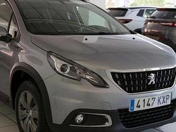 Gris artense Usado 2019 Peugeot 2008 SUV | 11.900 € (Precio justo)