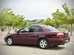 Granate Usado 2003 Opel Omega Elegance Familiar | 3500 €