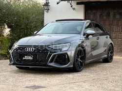 Gris / plata Usado 2022 Audi RS3 Sportback Utilitario | 56.999 € (Precio justo)
