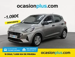 Gris / plata Usado 2022 Hyundai i10 Utilitario | 11.550 € (Precio justo)