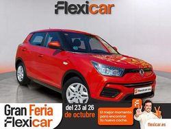 Naranja Usado 2019 Ssangyong (KGM) Tivoli SUV | 12.990 €