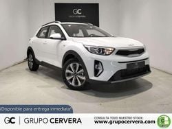 Blanco Usado 2024 Kia Stonic SUV | 17.990 € (Precio justo)