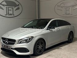 Gris / plata Usado 2018 Mercedes CLA220 Shooting Brake Familiar | 21.999 € (Caro)