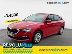 Rojo Usado 2023 Skoda Scala Ambition Utilitario | 16.490 € (Buen precio)