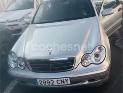 Gris / plata Usado 2003 Mercedes C220 Classic Berlina | 5000 € (Precio justo)