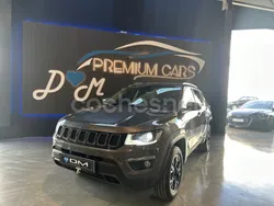 Gris / plata Usado 2021 Jeep Compass Trailhawk SUV | 22.999 €