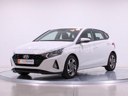 Blanco Usado 2023 Hyundai i20 Berlina | 15.389 € (Precio justo)