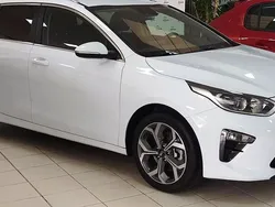 Blanco Usado 2020 Kia Ceed Familiar | 18.560 € (Caro)