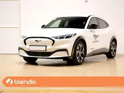 Blanco Usado 2023 Ford Mustang Mach-E Extended Range SUV | 68.900 €