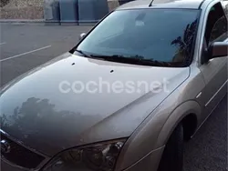 Beige Usado 2005 Ford Mondeo Titanium X Familiar | 3700 € (Caro)