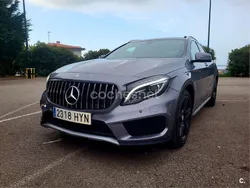 Gris / plata Usado 2014 Mercedes GLA200 AMG line SUV | 18.900 € (Un poco caro)