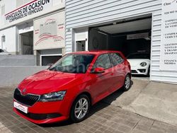 Rojo Usado 2021 Skoda Fabia Style Utilitario | 13.995 € (Precio justo)