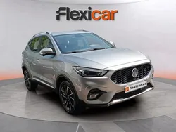 Gris Usado 2024 MG ZS Luxury Berlina | 16.690 € (Precio justo)