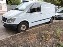 Blanco Usado 2005 Mercedes Vito Monovolumen | 7000 €