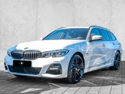 Blanco Usado 2022 BMW 330e M Sport Familiar | 42.900 € (Caro)
