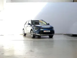 Azul Usado 2024 Kia e-Niro 2 SUV | 32.632 € (Buen precio)