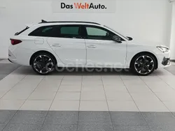 Blanco Usado 2024 Cupra Leon Familiar | 26.500 € (Precio justo)