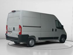 Blanco Usado 2023 Opel Movano Edition Van | 20.290 € (Precio justo)