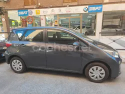 Gris / plata Usado 2012 Toyota Verso Active Monovolumen | 7990 € (Precio justo)