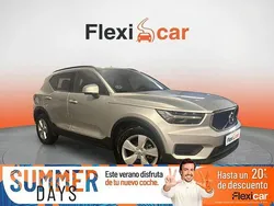Gris Usado 2018 Volvo XC40 Momentum SUV | 19.470 € (Un poco caro)