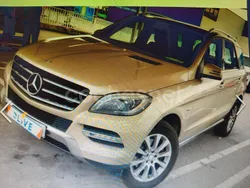 Beige Usado 2012 Mercedes ML350 SUV | 26.000 € (Precio justo)