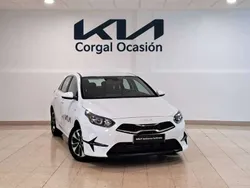 Blanco Usado 2024 Kia Ceed Utilitario | 18.200 € (Buen precio)